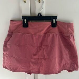Lululemon pace rivals mid rise skirt 
Size 8